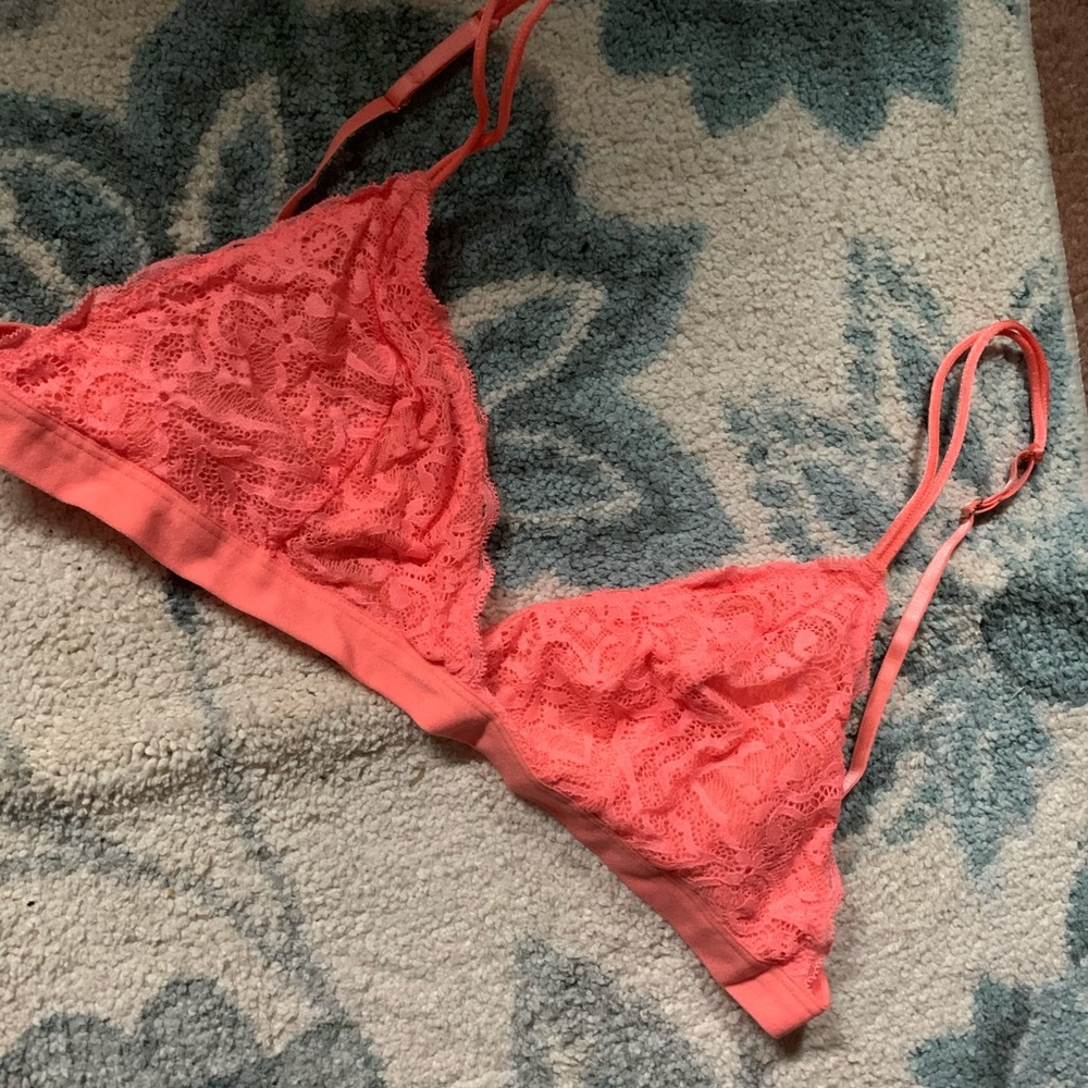 Lace bralette. Never worn. Cute gold accessories